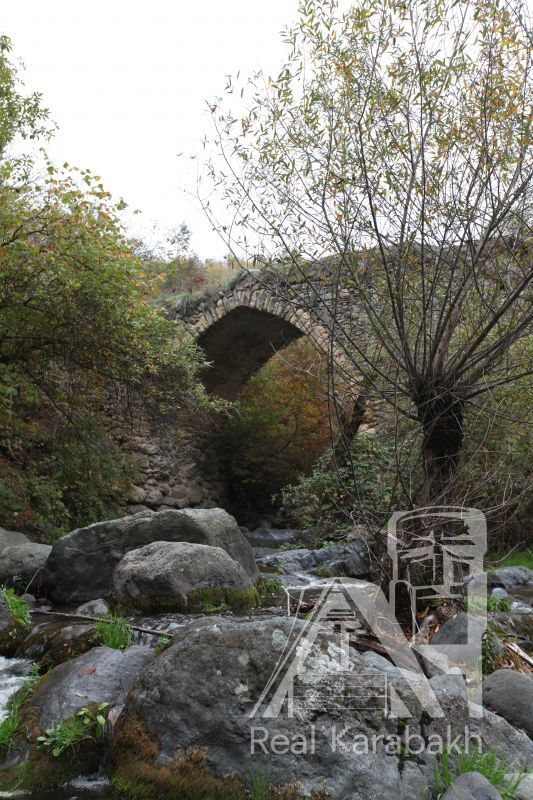 Այս կամուրջը 2020 թվականի ադրբեջանական ագրեսիայից հետո գտնվում է օկուպացիայի տակ, և դրա ճակատագիրն անհայտ է։